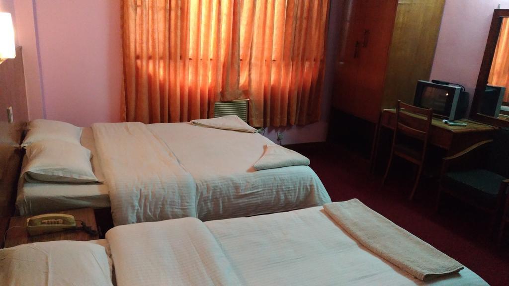 Tasi Dhargey Inn Kathmandu Ngoại thất bức ảnh