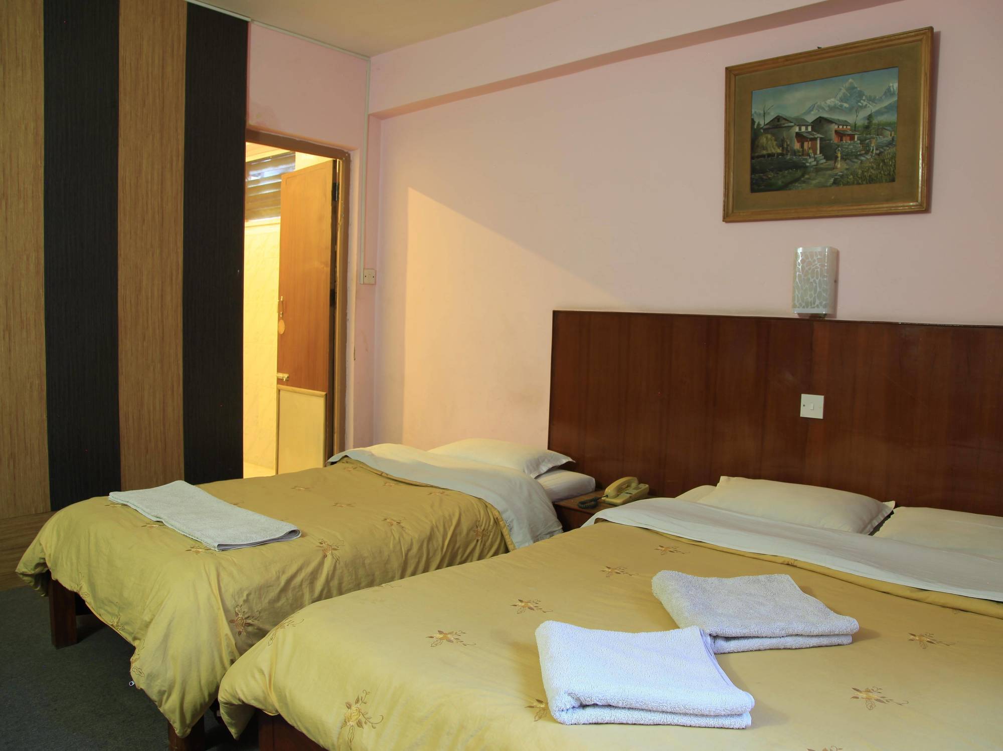Tasi Dhargey Inn Kathmandu Ngoại thất bức ảnh